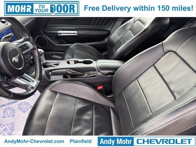 2022 Ford Mustang EcoBoost
