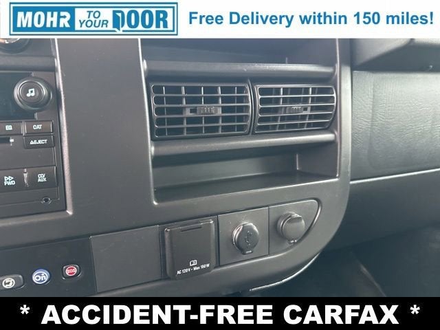 2017 Chevrolet Express Passenger 3500 LT