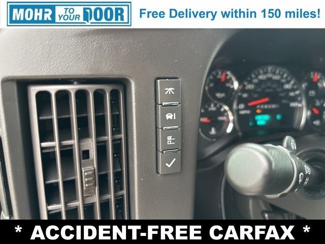 2017 Chevrolet Express Passenger 3500 LT