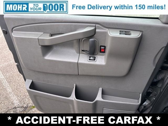 2017 Chevrolet Express Passenger 3500 LT