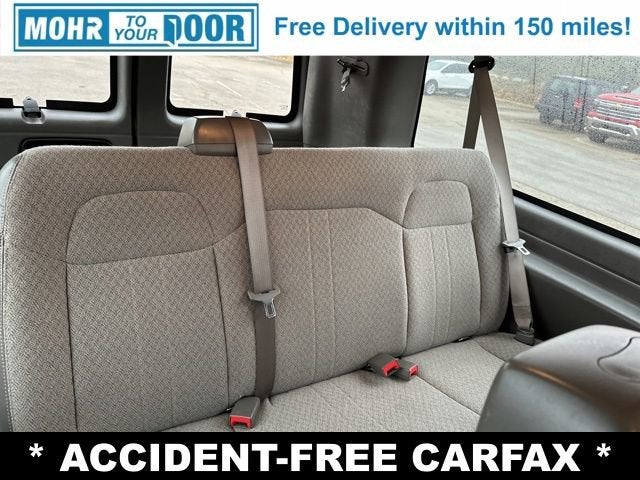 2017 Chevrolet Express Passenger 3500 LT