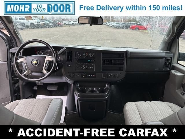 2017 Chevrolet Express Passenger 3500 LT