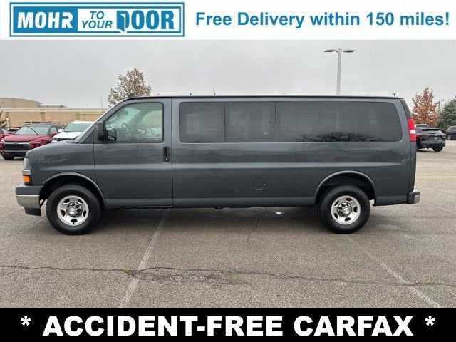 2017 Chevrolet Express Passenger 3500 LT
