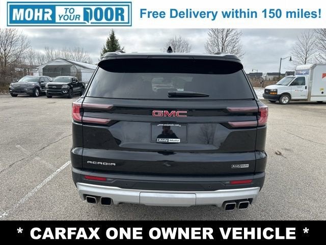 2025 GMC Acadia Elevation