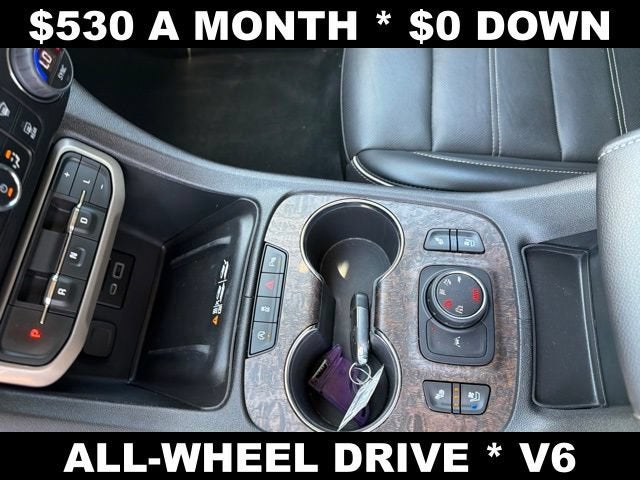 2023 GMC Acadia Denali