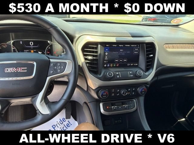 2023 GMC Acadia Denali