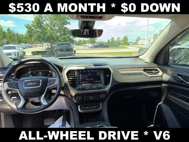 2023 GMC Acadia Denali