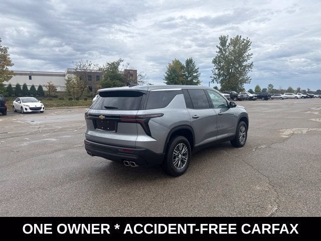 2024 Chevrolet Traverse LS