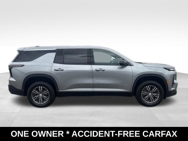 2024 Chevrolet Traverse LS