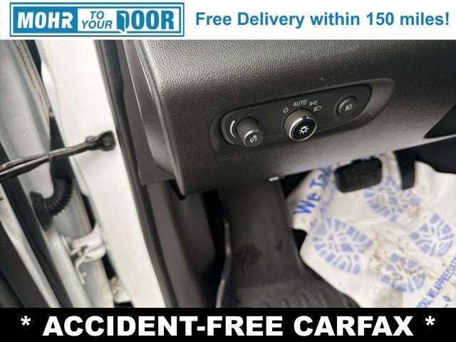 2018 Chevrolet Traverse LT Cloth