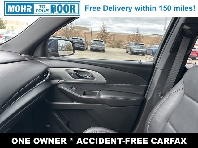 2022 Chevrolet Traverse LT Leather