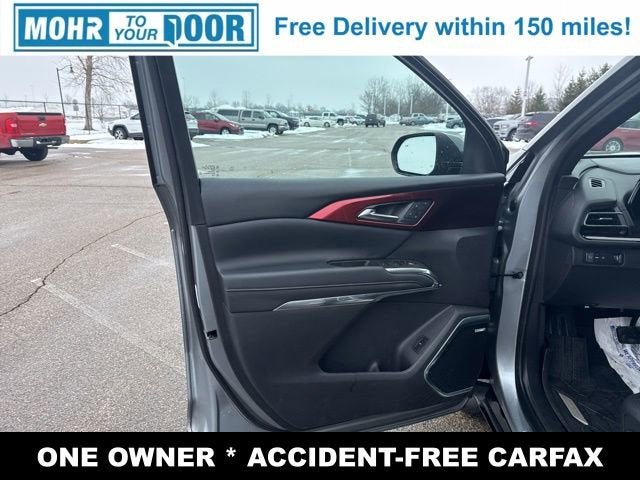 2025 Chevrolet Traverse RS