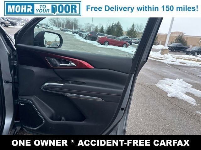 2025 Chevrolet Traverse RS