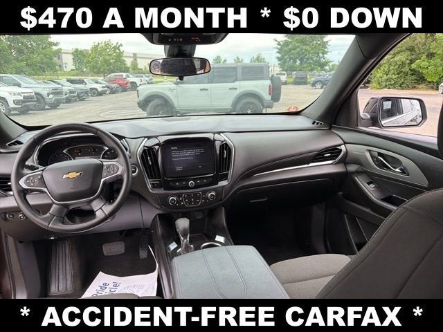 2023 Chevrolet Traverse LT Cloth
