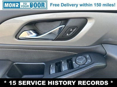 2023 Chevrolet Traverse LT Leather