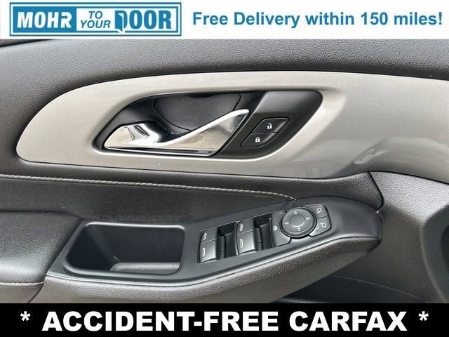 2022 Chevrolet Traverse LT Leather