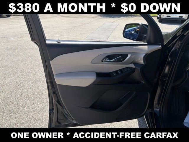 2023 Chevrolet Traverse 1FL