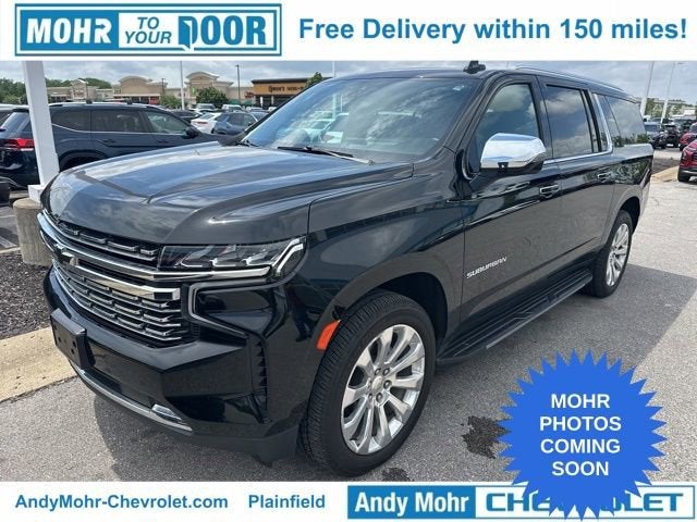 2021 Chevrolet Suburban 4WD 1500 Premier's photo