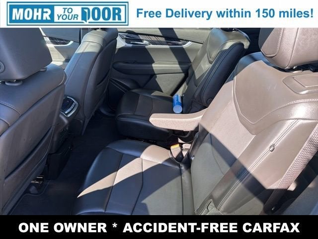 2025 Cadillac XT6 Premium Luxury