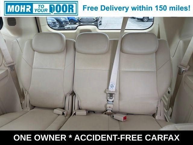 2010 Chrysler Town & Country Limited
