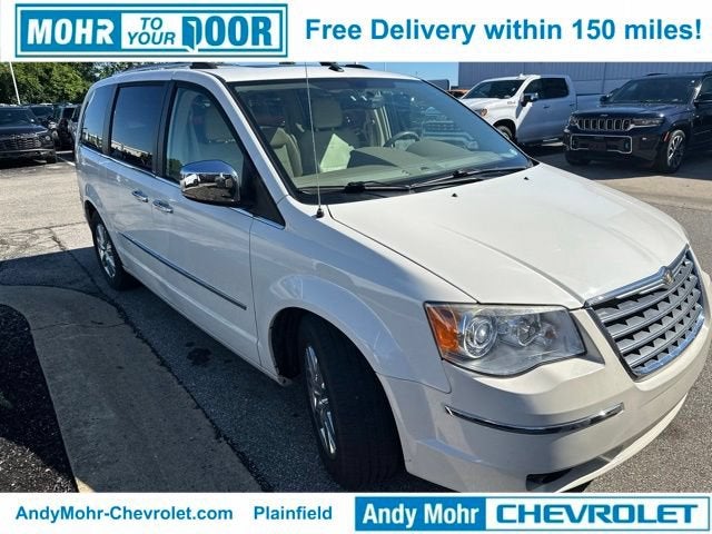 2010 Chrysler Town & Country Limited