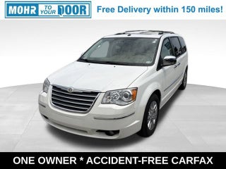 2010 Chrysler Town &amp; Country Limited