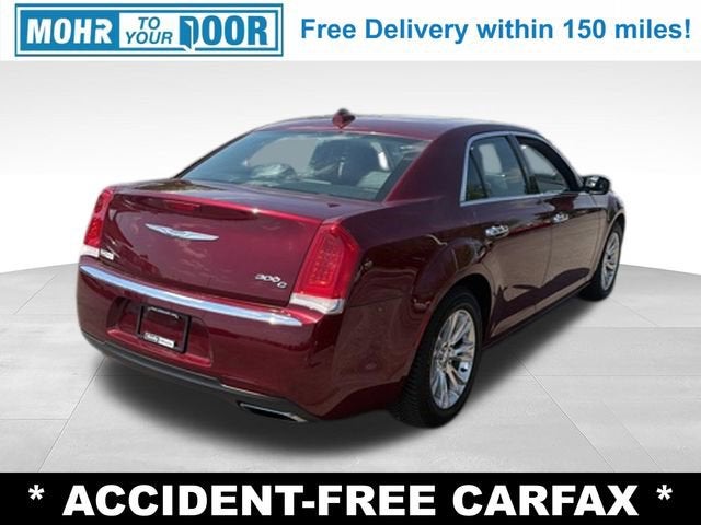 2017 Chrysler 300 300C