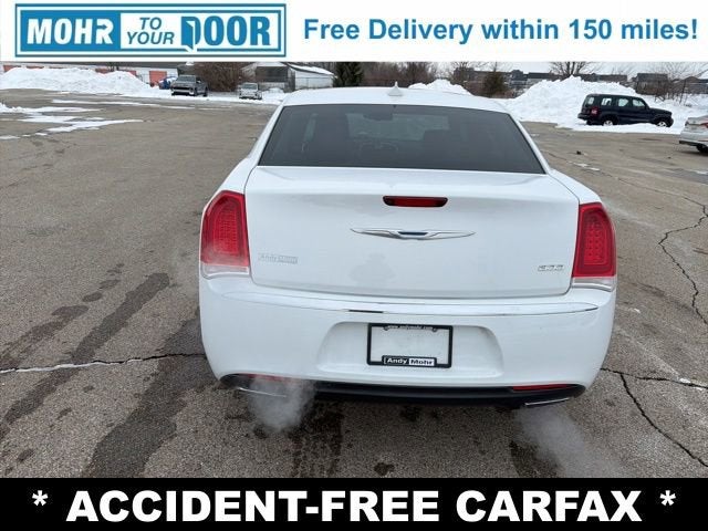 2018 Chrysler 300 Limited