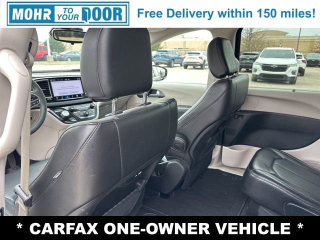 2024 Chrysler Pacifica Touring L