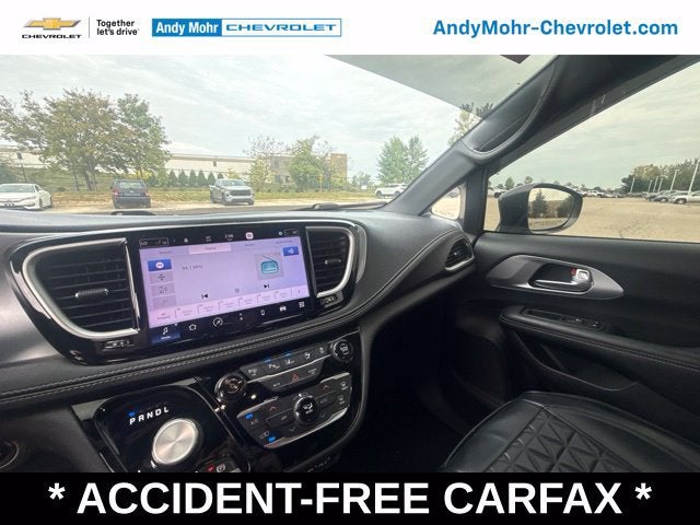2021 Chrysler Pacifica Touring L