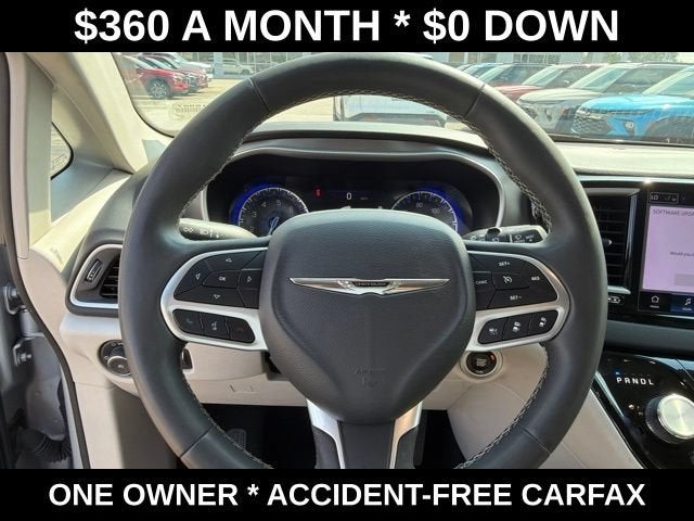 2023 Chrysler Pacifica Touring L