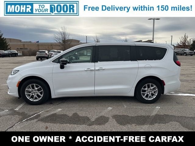 2024 Chrysler Pacifica Touring L