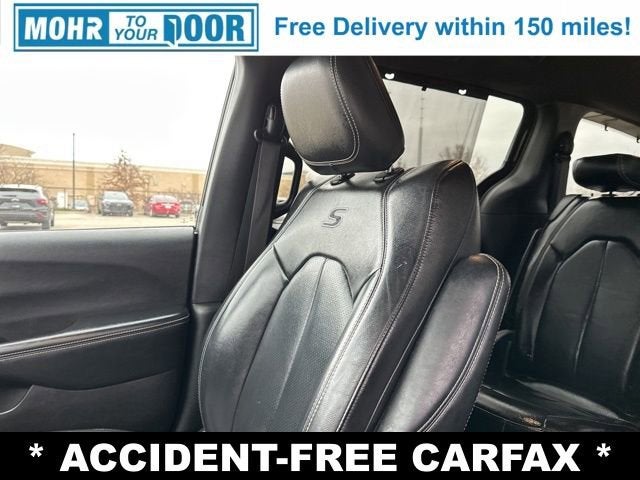 2022 Chrysler Pacifica Touring L