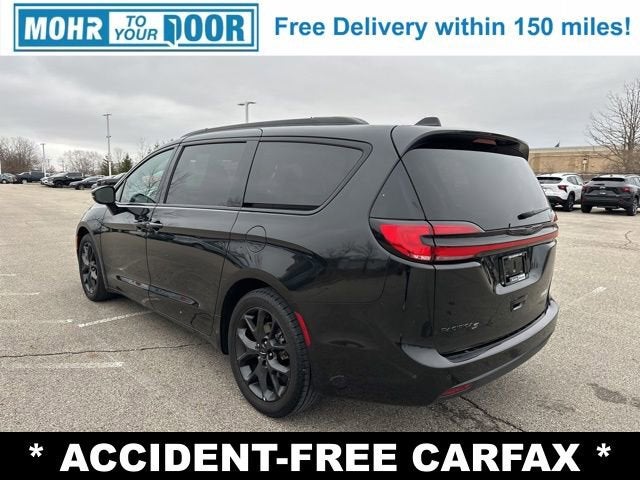 2022 Chrysler Pacifica Touring L
