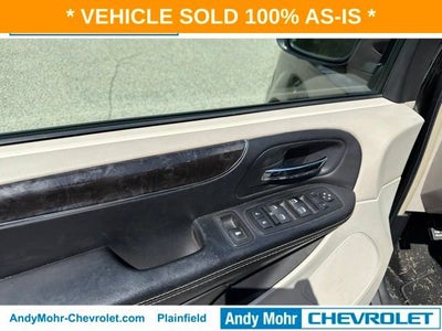 2014 Chrysler Town & Country Touring-L