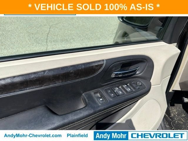 2014 Chrysler Town & Country Touring-L
