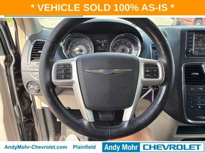 2014 Chrysler Town & Country Touring-L