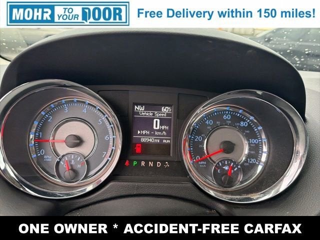 2016 Chrysler Town & Country Touring-L Anniversary Edition