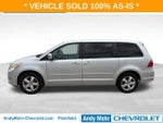 2010 Volkswagen Routan SE
