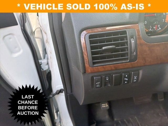2015 Nissan Armada Platinum