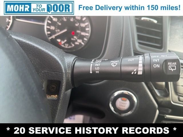 2020 Nissan Pathfinder S