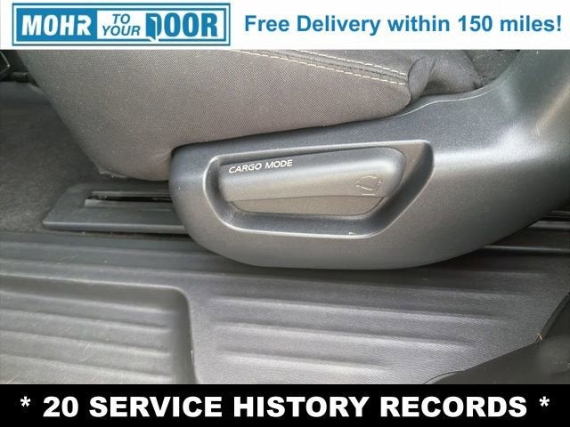 2020 Nissan Pathfinder S