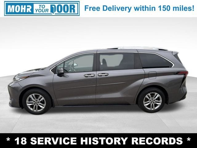 2022 Toyota Sienna Limited