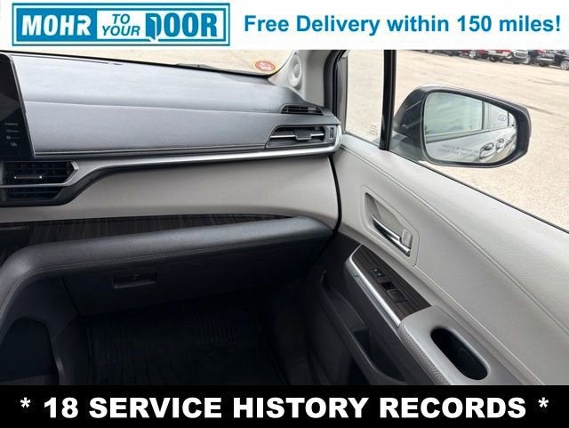 2022 Toyota Sienna Limited