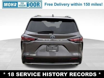 2022 Toyota Sienna Limited