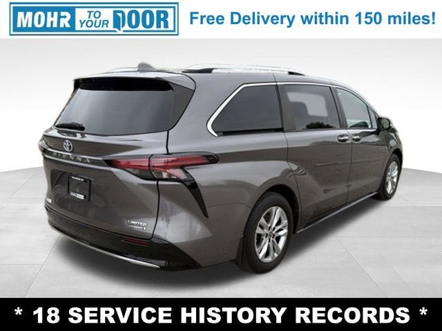 2022 Toyota Sienna Limited