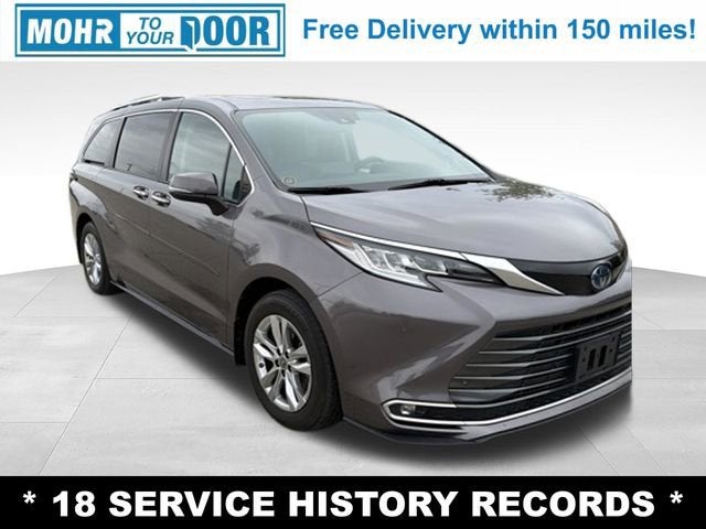 2022 Toyota Sienna Limited