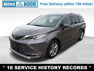2022 Toyota Sienna Limited