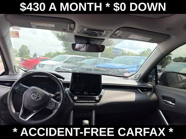 2023 Toyota Corolla Cross XLE