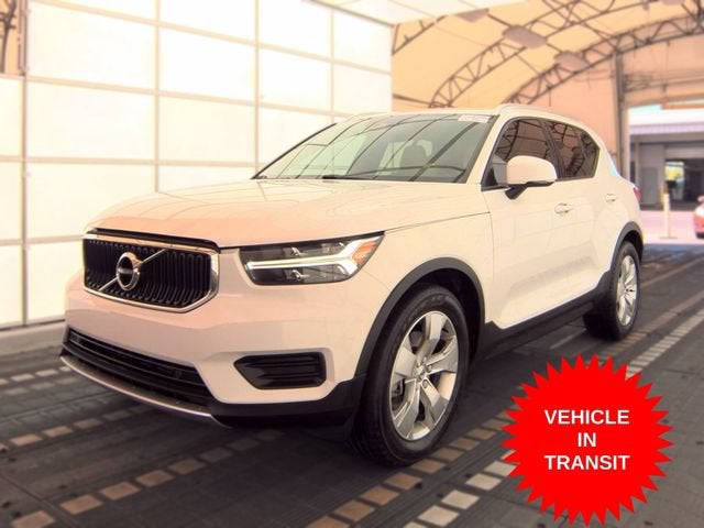 2019 Volvo XC40 Momentum